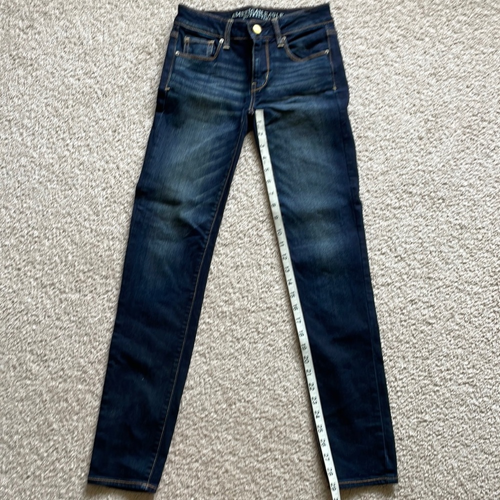 American Eagle Outfittrrs super stretch, skinny jeans. Size 0